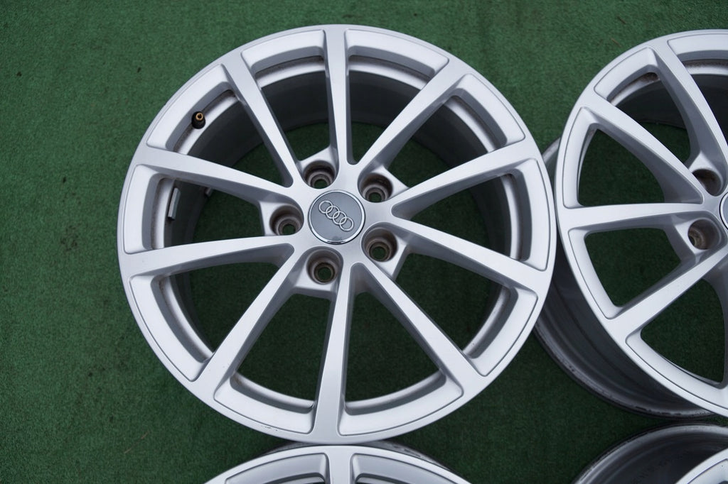 4x Alufelge 17 Zoll 7.5" 5x112 36ET Glanz Silber 4K0601025 Audi A6 C8 B9 FEL9854052055kp