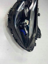 Laden Sie das Bild in den Galerie-Viewer, Frontscheinwerfer Mercedes-Benz W206 A2069062903 LE19A6438 Links Headlight SCH8257899902cs