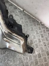 Laden Sie das Bild in den Galerie-Viewer, Frontscheinwerfer Citroën C-Crosser CLI20674 Xenon Rechts Scheinwerfer Headlight SCH3143597590ld