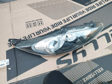 Laden Sie das Bild in den Galerie-Viewer, Frontscheinwerfer Ford Fiesta 8A61-13W029-AH Rechts Scheinwerfer Headlight SCH1475831817zn