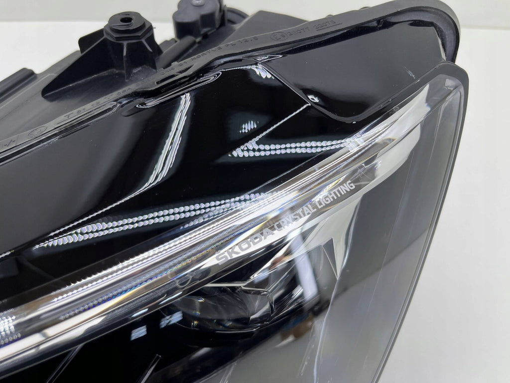 Frontscheinwerfer Skoda Scala 657941015A Full LED Links Scheinwerfer Headlight SCH6827160303pm