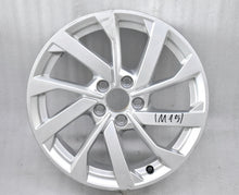 Load image into Gallery viewer, 1x Alufelge 16 Zoll 6.5&quot; 5x100 40ET Glanz Silber 82A601025B Audi A1 Rim Wheel