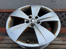 Laden Sie das Bild in den Galerie-Viewer, 1x Alufelge 17 Zoll 6.5&quot; 5x112 41ET 3V0601025AS Skoda Superb Iii Rim Wheel