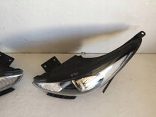 Laden Sie das Bild in den Galerie-Viewer, Frontscheinwerfer Kia Niro 92102G5 92102G5160 Ein Satz Scheinwerfer Headlight SCH6805923898vp