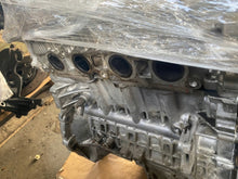 Laden Sie das Bild in den Galerie-Viewer, Motor Toyota Corolla Verso Avensis 1ZZ 1.8 Benzin Engine Unkomplett MOT1658167890yv