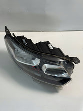 Laden Sie das Bild in den Galerie-Viewer, Frontscheinwerfer Toyota Proace 9808567680 Rechts Scheinwerfer Headlight SCH2560712245oy