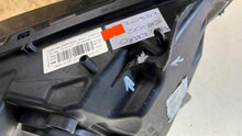 Laden Sie das Bild in den Galerie-Viewer, Frontscheinwerfer Ford Mondeo V Turnier I ES7313W030GD Rechts Headlight SCH5638284142qx