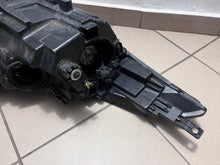 Laden Sie das Bild in den Galerie-Viewer, Frontscheinwerfer Hyundai I40 92101-3ZXXX Xenon Links Scheinwerfer Headlight SCH7661203144oi