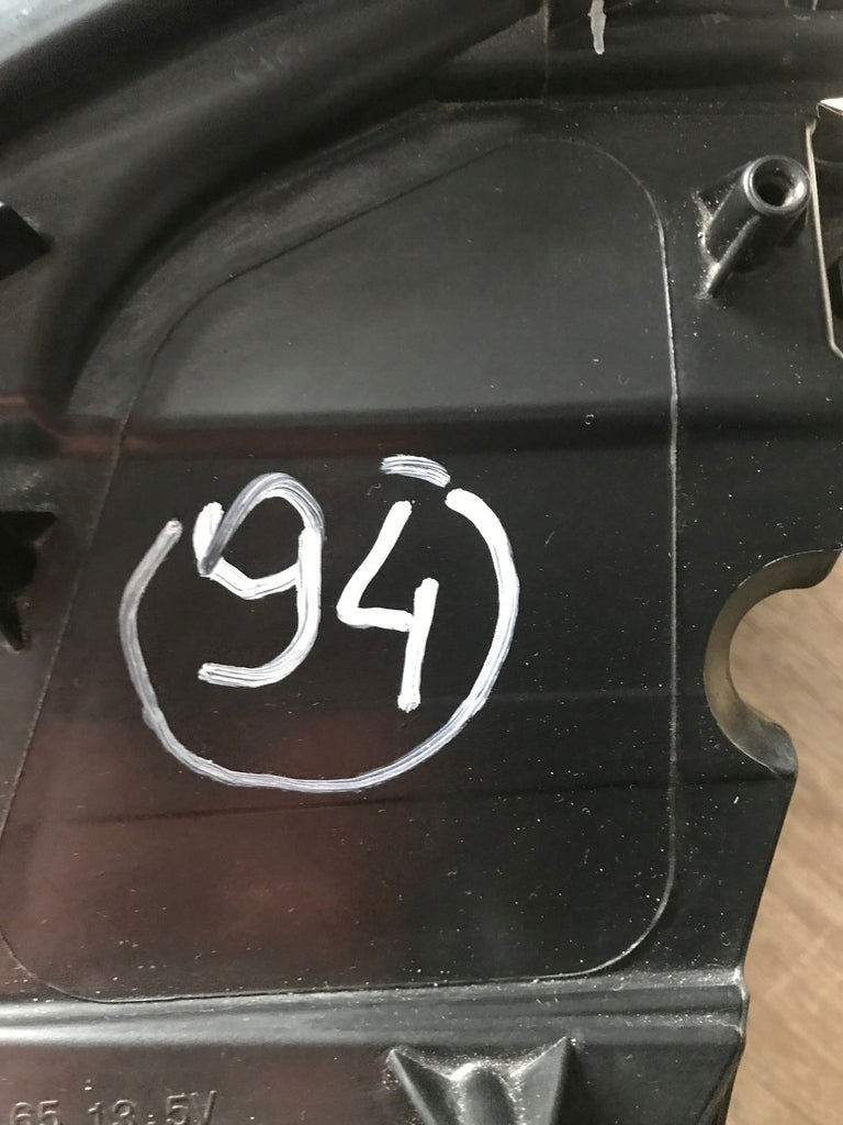 Frontscheinwerfer BMW 1 F40 9482808-12 LED Rechts Scheinwerfer Headlight