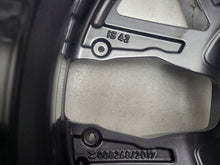 Load image into Gallery viewer, 1x Alufelge 18 Zoll 9.0" 5x112 42ET Glanz Grau 6896774 BMW I4 G26 Rim Wheel FEL5197055336wg