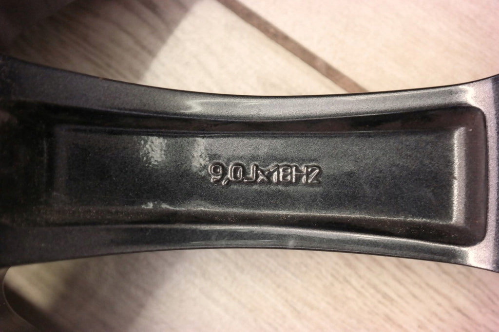 1x Alufelge 18 Zoll 9.0" 5x114.3 15ET KBA47846 Nissan 370z Rim Wheel