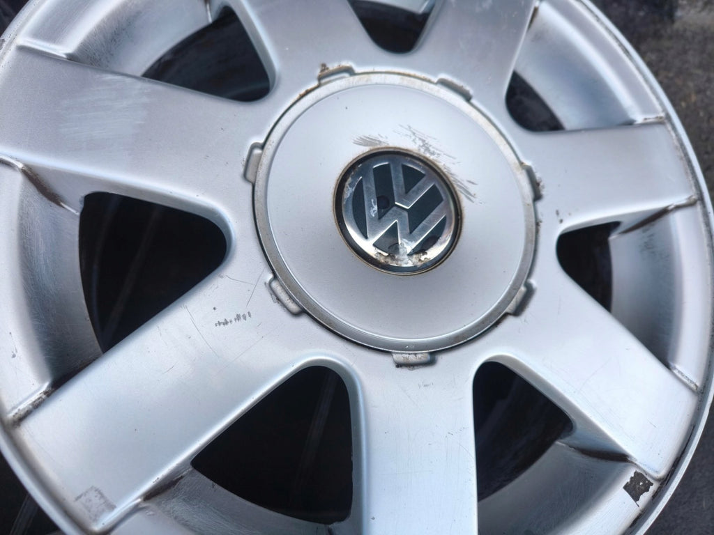4x Alufelge 15 Zoll 7.0" 5x112 45ET 3B0601025A Audi A4 A3 Leon I Golf Rim Wheel FEL8601570424um