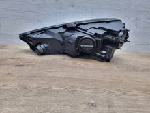 Laden Sie das Bild in den Galerie-Viewer, Frontscheinwerfer Audi A4 8W0941006 Rechts Scheinwerfer Headlight