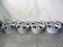 Laden Sie das Bild in den Galerie-Viewer, 4x Alufelge 18 Zoll 7.0" 5x112 46ET Glanz Silber A1564010102 Mercedes-Benz X156 FEL9559870222kl