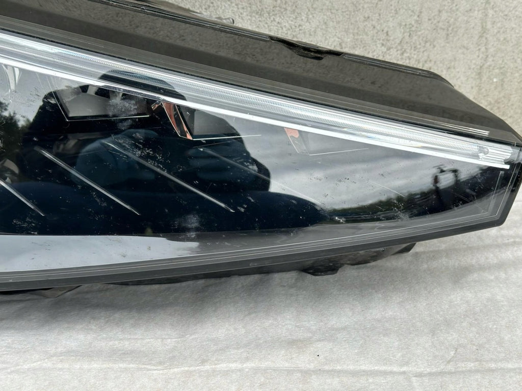 Frontscheinwerfer Skoda Scala 657941016A Rechts Scheinwerfer Headlight SCH5168296033ht