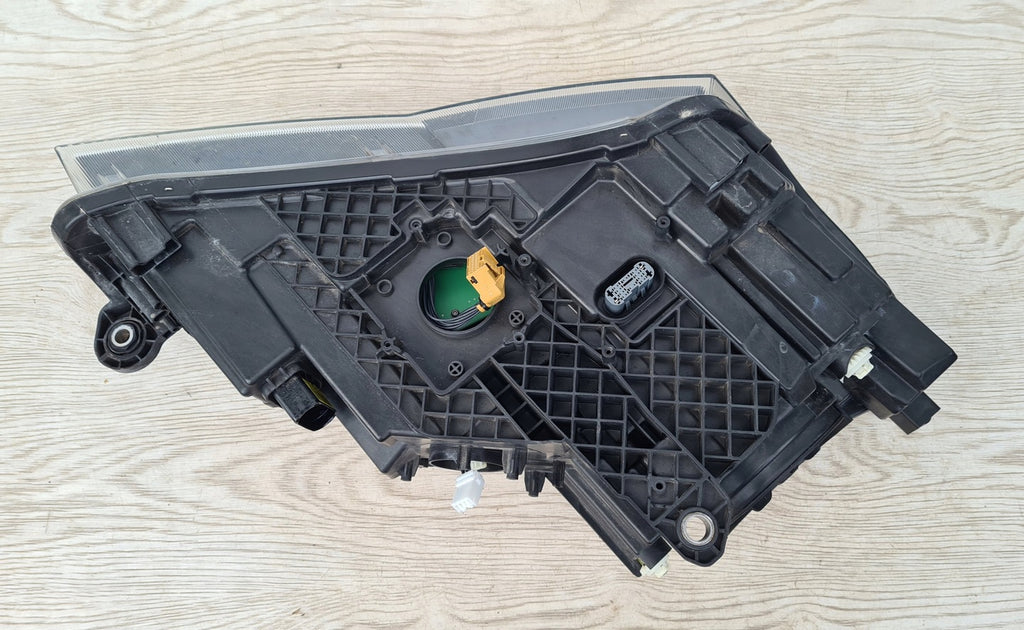 Frontscheinwerfer Skoda Superb III 3V1941015B LED Ein Stück (Rechts oder Links)