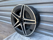 Laden Sie das Bild in den Galerie-Viewer, 1x Alufelge 18 Zoll 7.5&quot; 5x112 A2064011700 Mercedes-Benz Rim Wheel