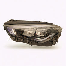 Laden Sie das Bild in den Galerie-Viewer, Frontscheinwerfer Mercedes-Benz Cla A1189062500 LED Rechts Headlight