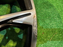 Laden Sie das Bild in den Galerie-Viewer, 1x Alufelge 19 Zoll 8.0&quot; 5x112 45ET 575601025L Seat Ateca Rim Wheel