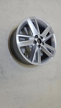 Load image into Gallery viewer, 1x Alufelge 17 Zoll 6F9601025E Seat Arona Rim Wheel