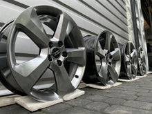Laden Sie das Bild in den Galerie-Viewer, 4x Alufelge 18 Zoll 7.0&quot; 5x112 43ET Audi A3 Rim Wheel