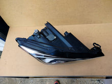 Load image into Gallery viewer, Frontscheinwerfer Seat Tarraco 5FJ941008G Full LED Rechts Scheinwerfer Headlight