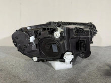Laden Sie das Bild in den Galerie-Viewer, Frontscheinwerfer Mercedes-Benz Cla A1189061301A1189061301KOD LED Links SCH2985884828vf