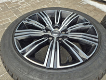 Laden Sie das Bild in den Galerie-Viewer, 4x Alufelge 18 Zoll 8.0" 5x108 42ET Glanz Schwarz 31471312 Ford Et V60 I S60 FEL3808572098nh