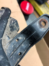 Laden Sie das Bild in den Galerie-Viewer, Frontscheinwerfer Toyota Yaris Rechts Scheinwerfer Headlight SCH1272653440kp
