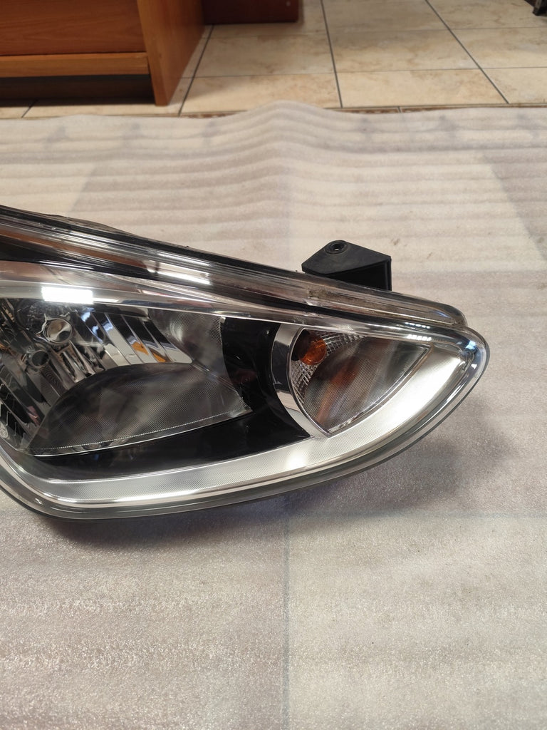 Frontscheinwerfer Hyundai I10 92102-B9000 Rechts Scheinwerfer Headlight SCH8795901237fs