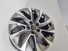Laden Sie das Bild in den Galerie-Viewer, 1x Alufelge 16 Zoll 7.0&quot; 5x100 46ET 6V0601025B Skoda Fabia Iii Rim Wheel