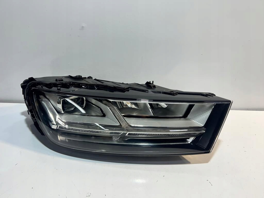 Frontscheinwerfer Audi Q7 4M0941033 4M0941034 LED Ein Stück (Rechts oder Links)