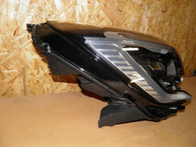 Laden Sie das Bild in den Galerie-Viewer, Frontscheinwerfer Renault Clio V 260100902R LED Rechts Scheinwerfer Headlight SCH8724981556dm