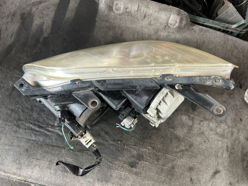 Frontscheinwerfer Toyota Avensis Xenon Rechts Scheinwerfer Headlight SCH4732946148je