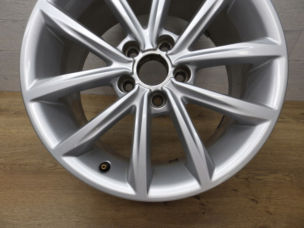 1x Alufelge 17 Zoll 8.5" 5x112 50ET Glanz Silber 8J0601025 Audi Tt Rim Wheel FEL1681584009gv