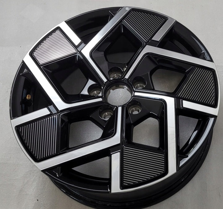 1x Alufelge 18 Zoll 7.0" 5x114.3 40ET Rim Wheel FEL4814615877ib