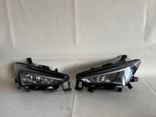 Laden Sie das Bild in den Galerie-Viewer, Frontscheinwerfer Cupra Born 10F941008K LED Ein Satz Scheinwerfer Headlight SCH6659824208ky