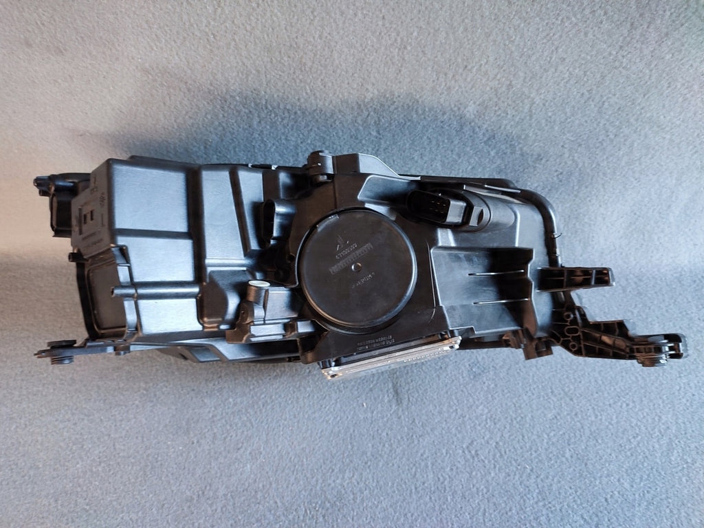 Frontscheinwerfer Skoda Fabia III 6V1941015F LED Links Scheinwerfer Headlight