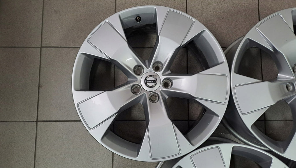 4x Alufelge 18 Zoll 7.5" 5x108 50 5ET Glanz Silber 31471553 Volvo I Rim Wheel FEL2954514586ae