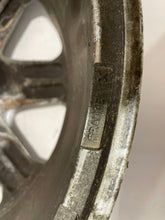 Laden Sie das Bild in den Galerie-Viewer, 1x Alufelge 15 Zoll 6.5&quot; 4x100 43ET 8200147836 Renault Megane 1 Twingo Clio