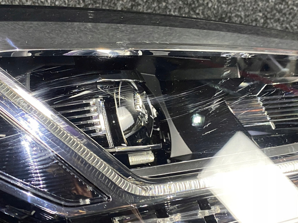 Frontscheinwerfer VW Touran 5TB941082A LED Rechts Scheinwerfer Headlight SCH3748117418wg
