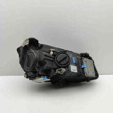 Laden Sie das Bild in den Galerie-Viewer, Frontscheinwerfer Mercedes-Benz A1768201161 Xenon Links Scheinwerfer Headlight SCH1610198111ir