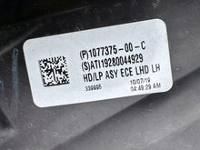 Load image into Gallery viewer, Frontscheinwerfer Tesla Model 3 1077375-00-C LED Links Scheinwerfer Headlight