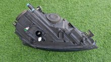 Load image into Gallery viewer, Frontscheinwerfer Audi A3 8P0941003BE Bi-Xenon Links Scheinwerfer Headlight SCH2456659132ve