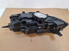 Laden Sie das Bild in den Galerie-Viewer, Frontscheinwerfer Ford Kuga LV4B-13E016-AN Full LED Rechts Headlight SCH1064439081oy