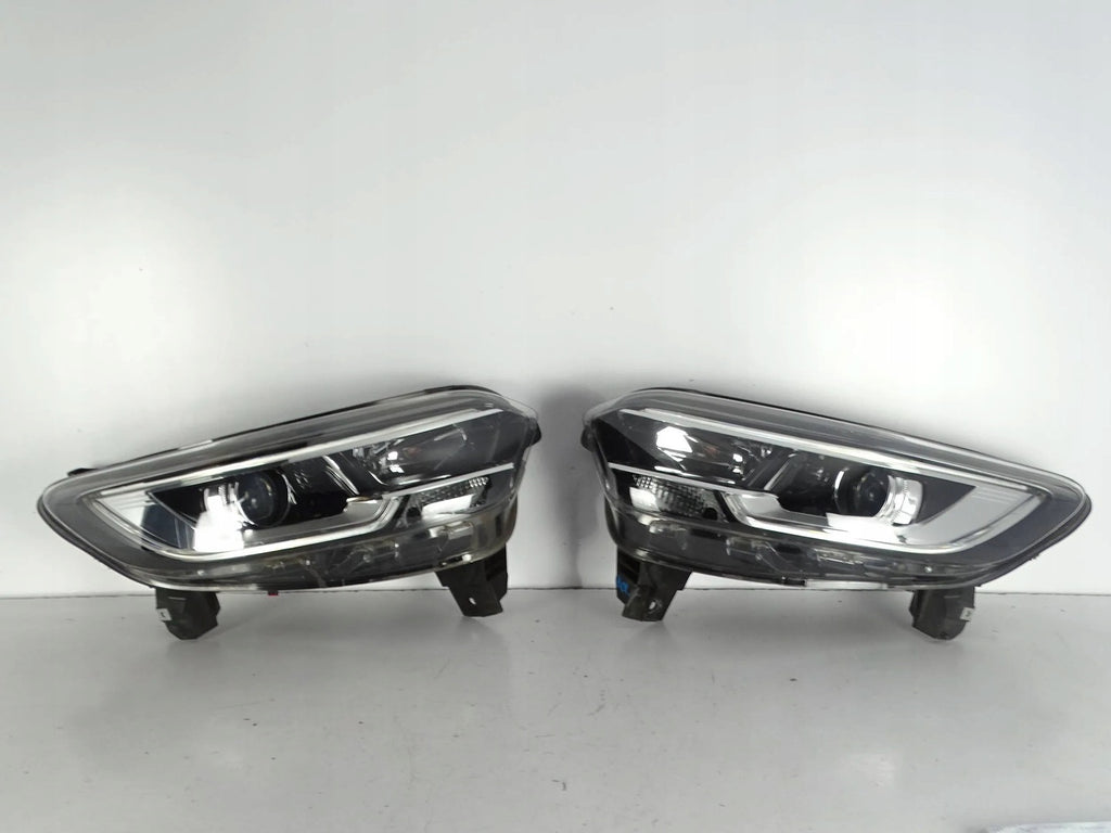 Frontscheinwerfer Renault Kadjar 260107249R Rechts Scheinwerfer Headlight