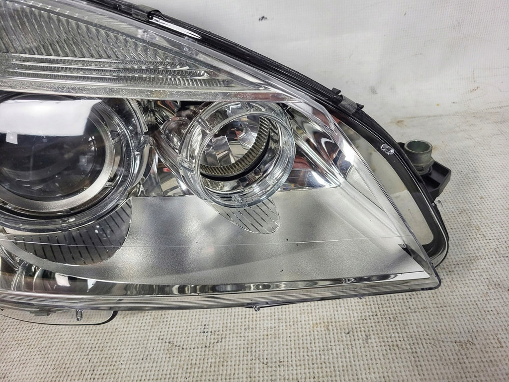 Frontscheinwerfer Mercedes-Benz W204 A2048209061 Xenon Rechts Headlight SCH4013454735bh
