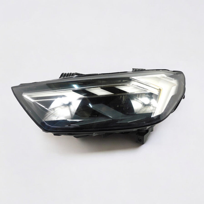 Frontscheinwerfer Audi A1 82A941773 LED Links Scheinwerfer Headlight