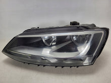 Laden Sie das Bild in den Galerie-Viewer, Frontscheinwerfer VW Jetta Links Scheinwerfer Headlight