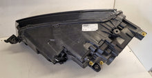 Laden Sie das Bild in den Galerie-Viewer, Frontscheinwerfer Skoda Karoq 57B941016F LED Rechts Scheinwerfer Headlight SCH4590427489an